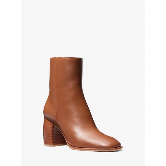 MICHAEL KORS MAUDE 100% LEATHER CLASSIC BOOT IN COLOR LUGGAGE $195 MSRP SIZE 9M - Picture 1 of 11